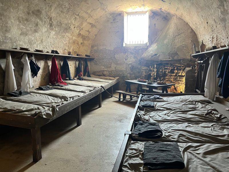 Rooms Where Fort Life Feels Close