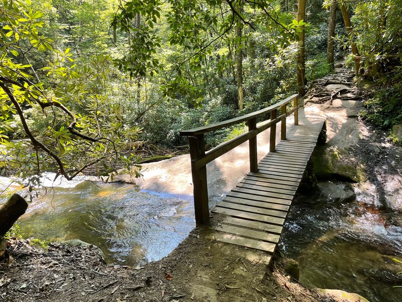 Hemlock Falls Trail, Moccasin Creek State Park, Clarkesville