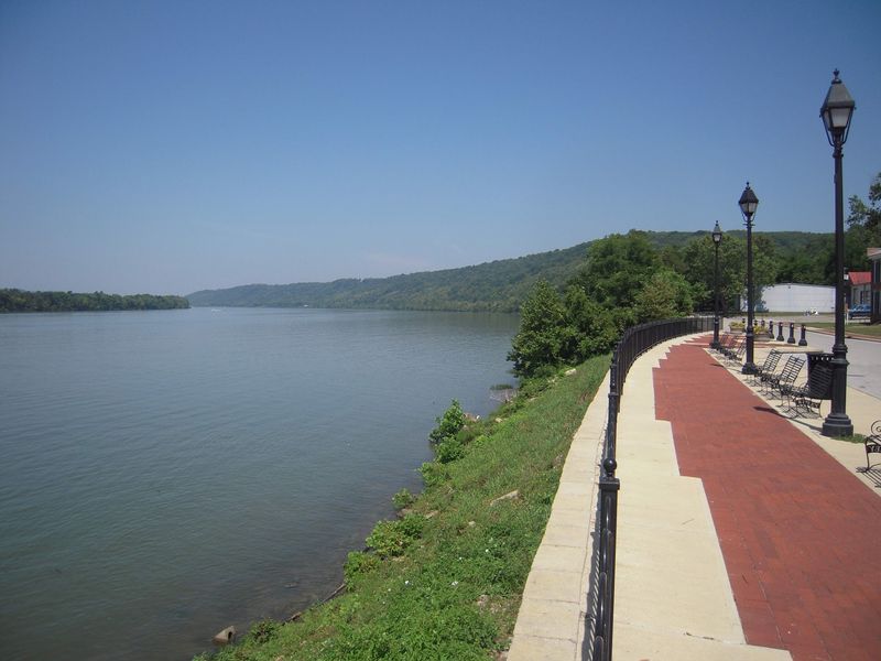 Ohio River Scenic Drive - Cincinnati to Marietta