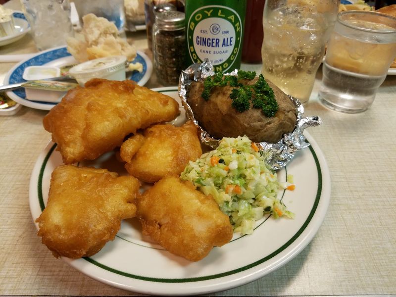 Sides That Keep The Plate Grounded