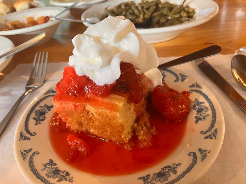 Desserts That Make Full Guests Keep Eating