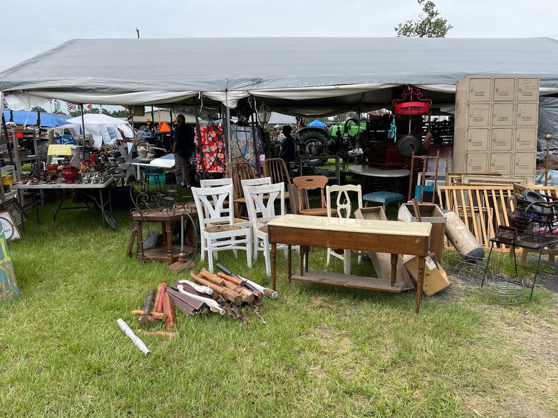 A Small-Town Market with Long Memory