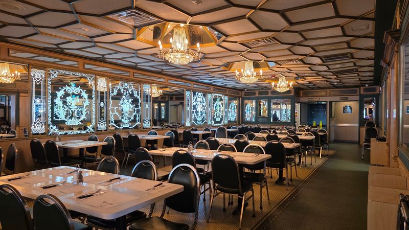 La Ventanita and the Joy of Ordering Outside
