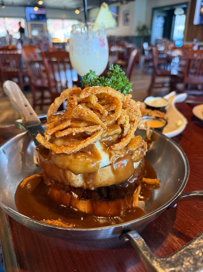 Big Portions Bring Hungry Groups Back