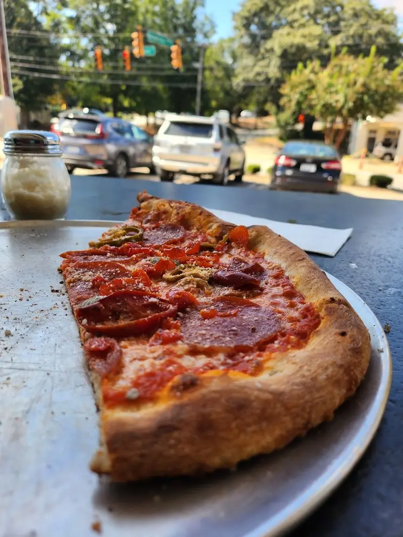 Sidewall Pizza in Greenville, Greenville County