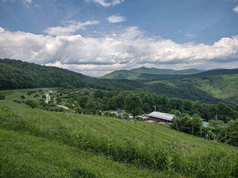 The Orchard at Altapass - Spruce Pine
