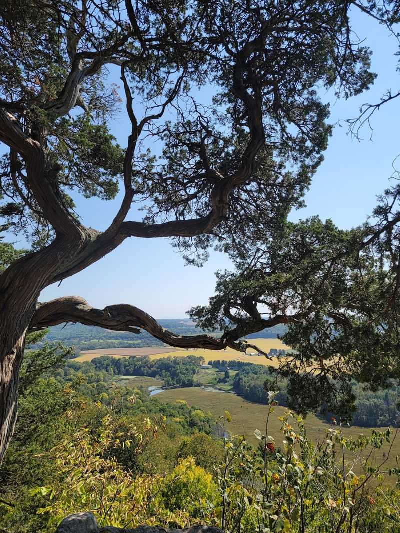 Gibraltar Rock Trail, Lodi, Columbia County