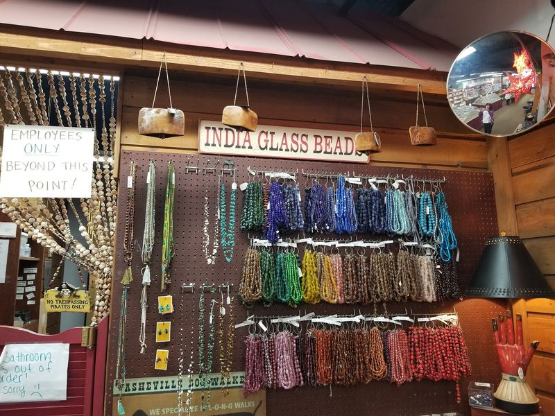 Find Beads And Treasures From Around The World