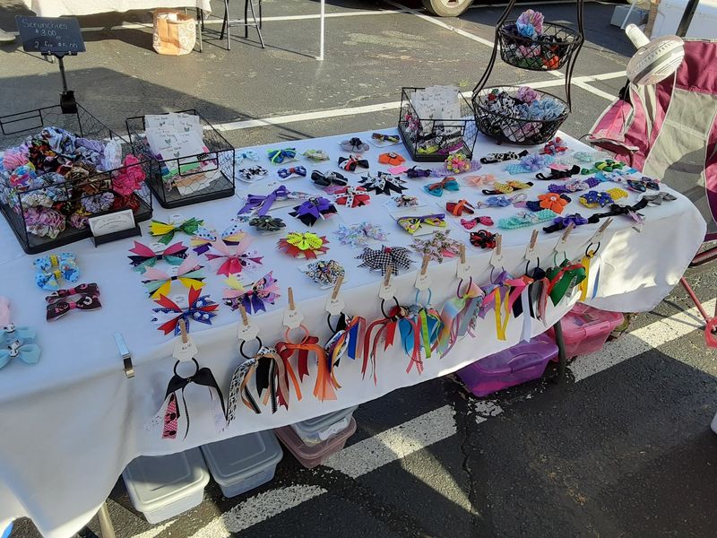 Start With the Handmade Artisan Stalls