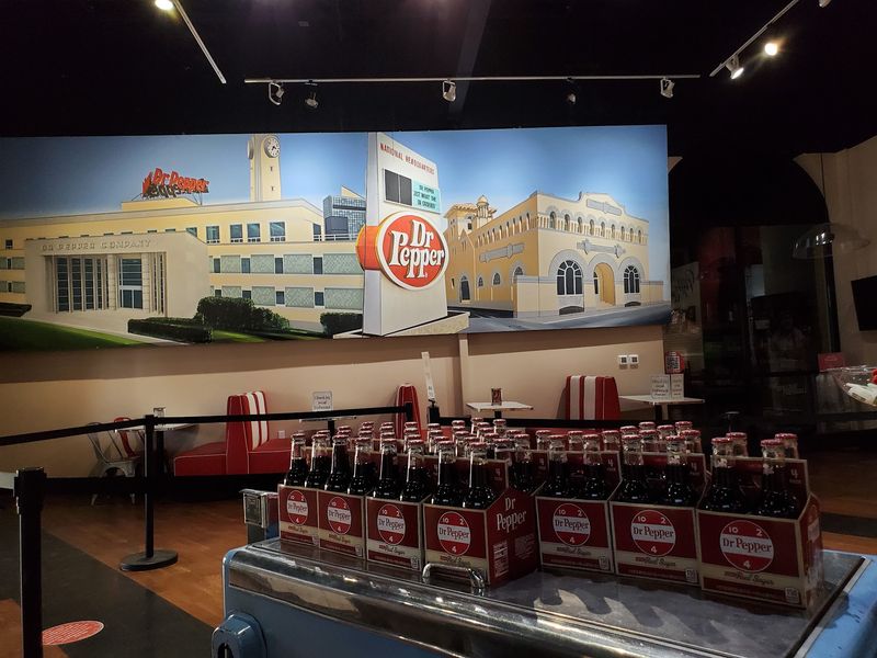 See How Bottling Worked More Than a Century Ago