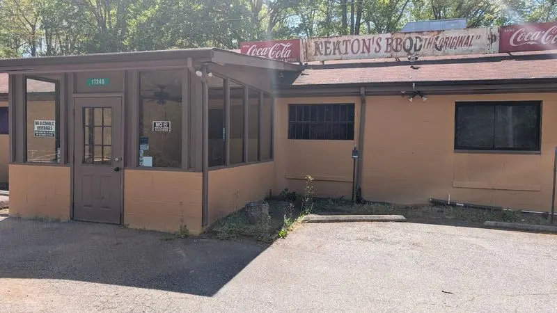 A North Carolina BBQ Joint That Has Been Serving Chicken Since 1953