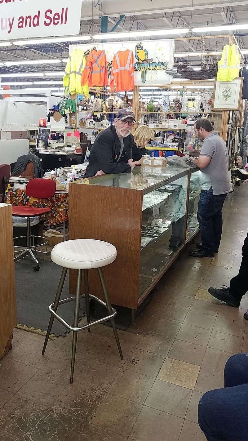 Haggling Works Best With a Smile