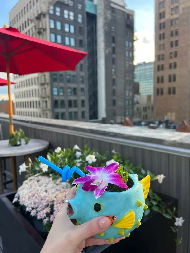 PufferFish Rooftop Bar - Milwaukee