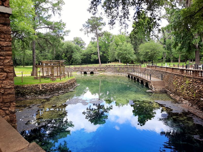 A Peaceful Stop For Photos, Picnics, And Brain Resetting