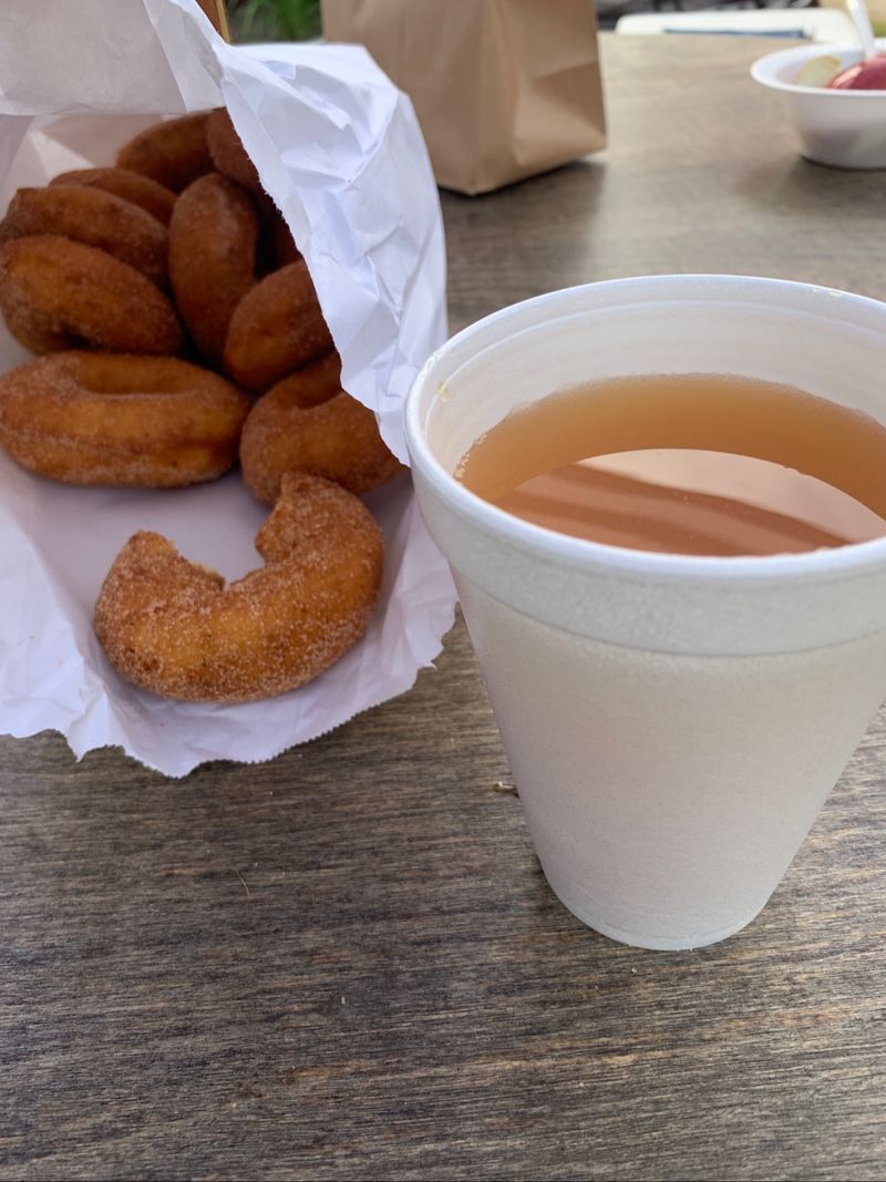 Cider Donuts Bring the Crowd Running
