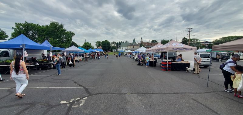 A Saturday Morning Buzz That Feels Like Culpeper Waking Up