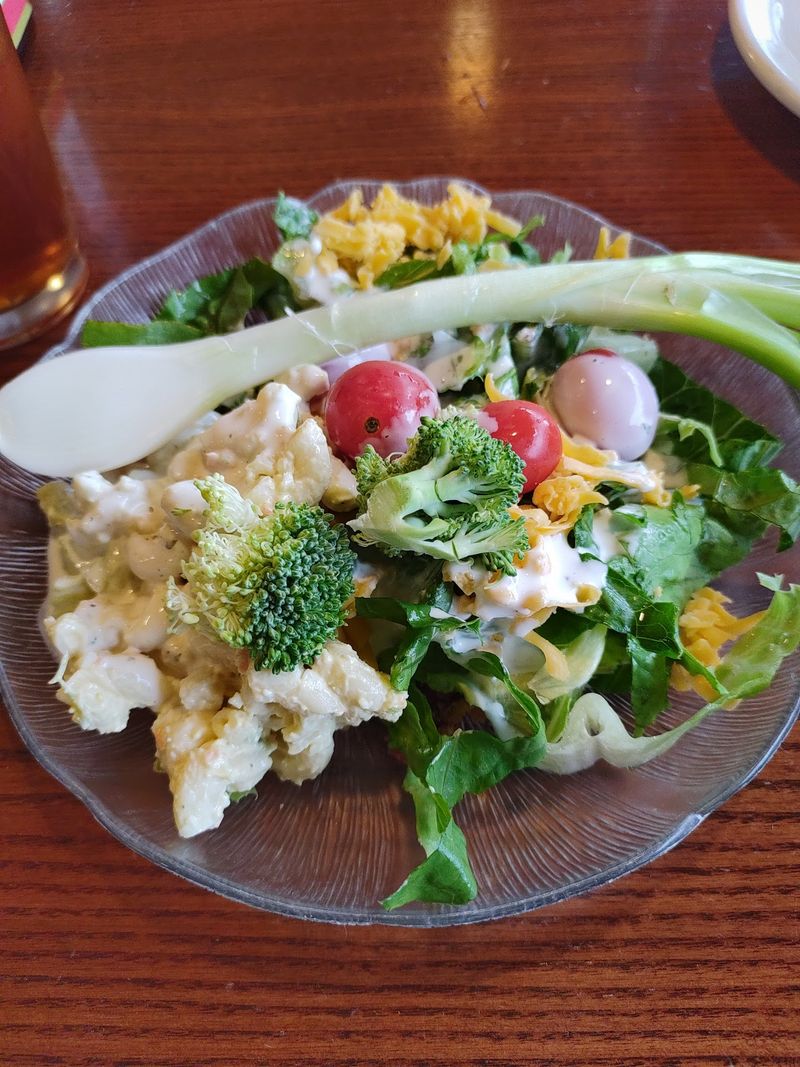 The Salad Bar Punches Above Its Weight