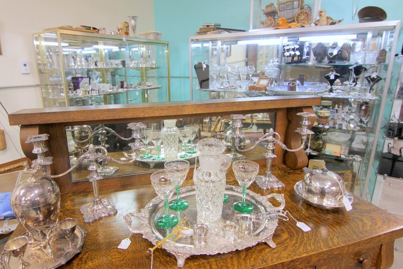 Jewelry, Glassware, China, and Collectibles