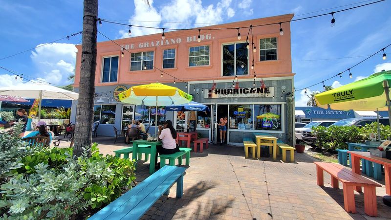 Hurricane Grill & Wings in Fort Pierce, St. Lucie County