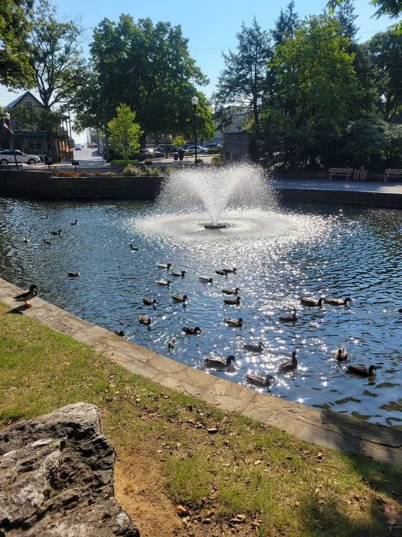 Lititz - A Storybook Town for Food, Shopping, and Relaxation