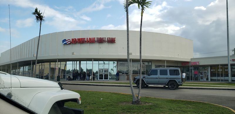 Red White & Blue Thrift Store - Hialeah