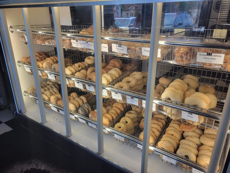 Lox Stock'n Bagel - Green Bay