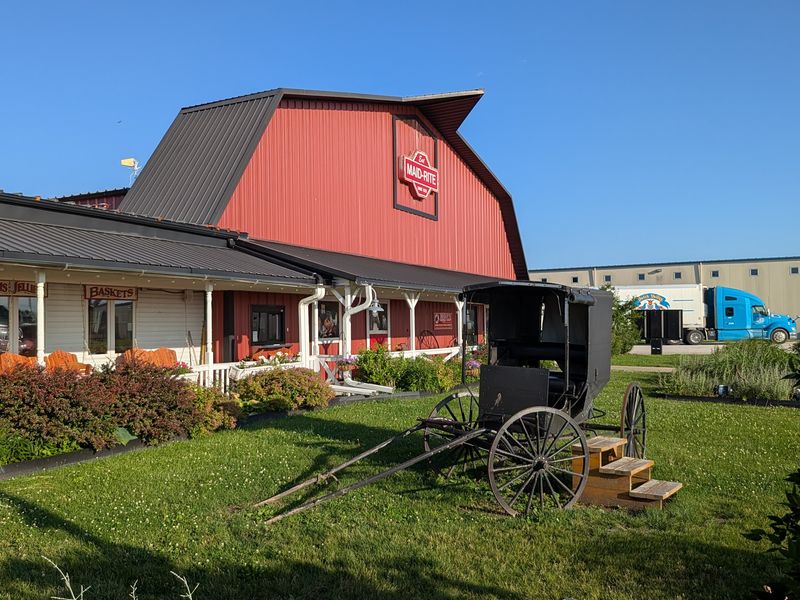 Amish Country Flavor Slows the Pace