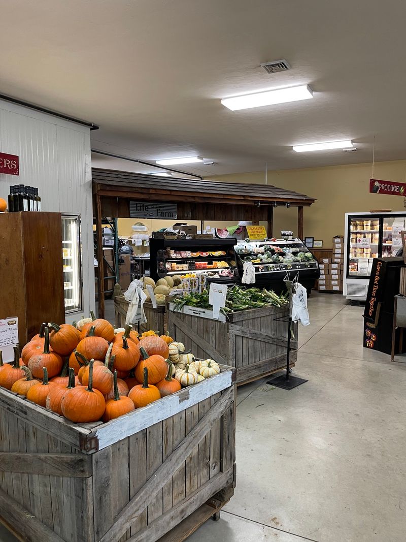 Flinchbaugh's Orchards & Farm Market - Hellam