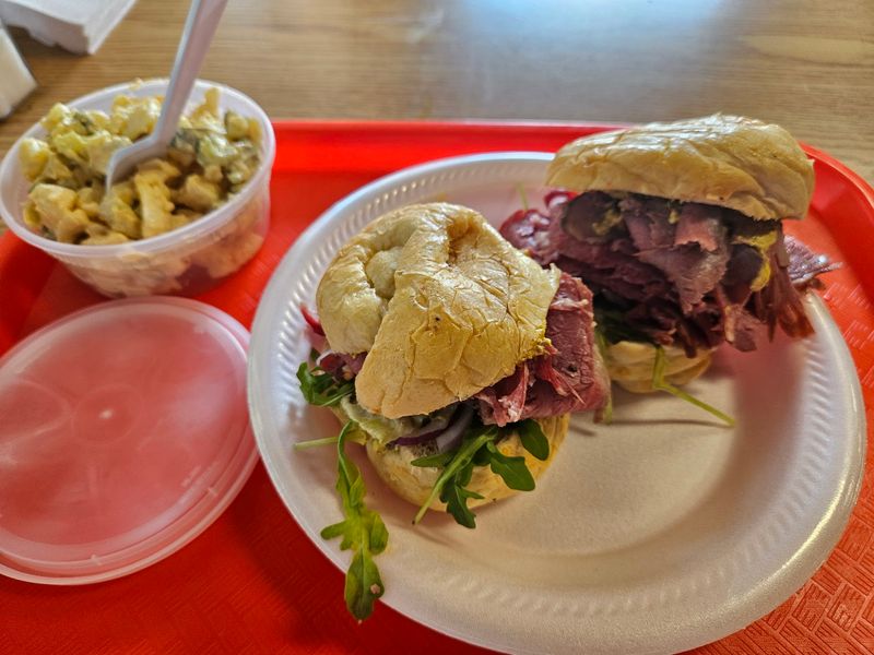 Maccabee's Kosher Deli - Des Moines