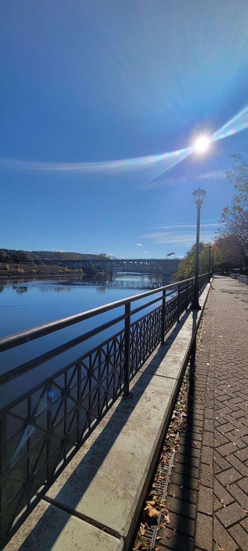 Shelton Riverwalk, Shelton