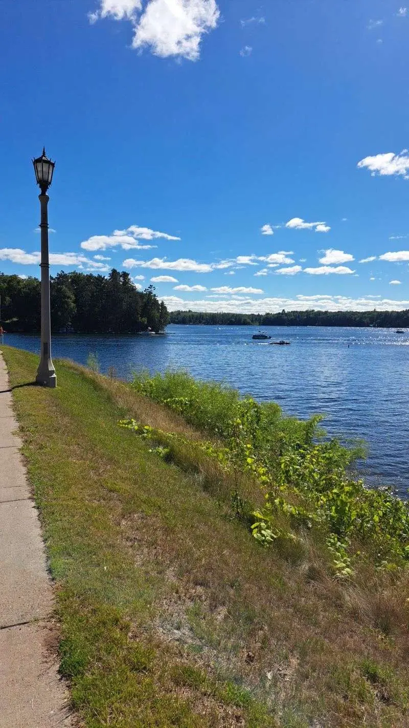 Minocqua - Northwoods Cabins, Pines, and Endless Water