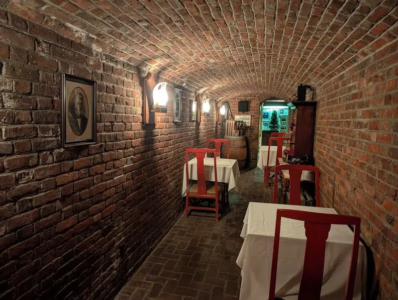 Spread Eagle Tavern & Inn - Hanoverton