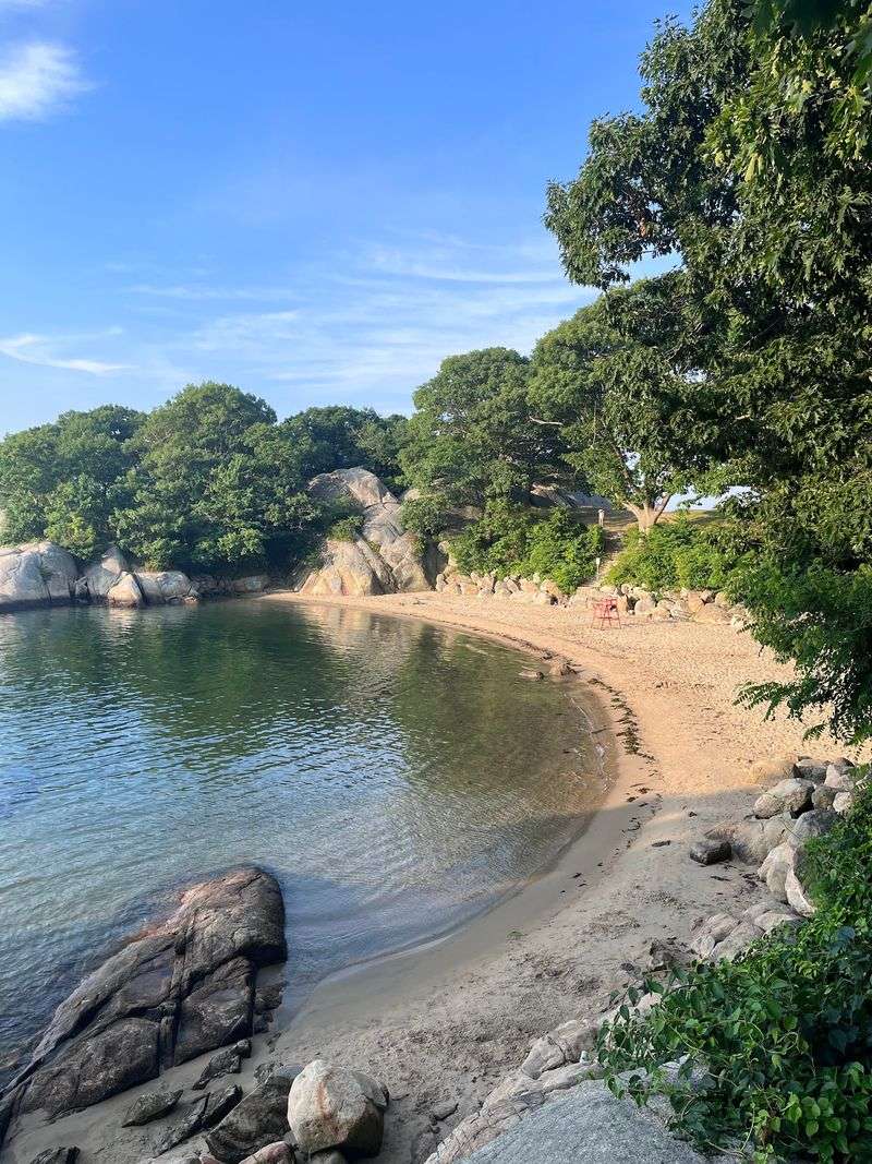 Half Moon Beach - Gloucester