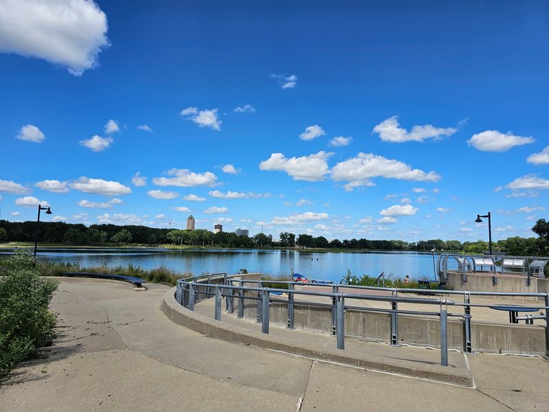 Gray’s Lake Park - Des Moines