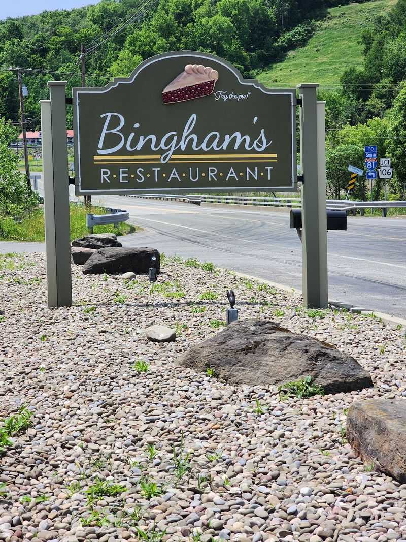 A Roadside Welcome That Feels Like a Pause