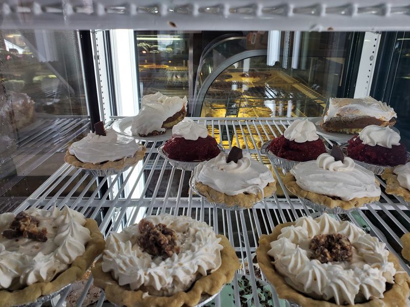 Pie Cases That Practically Wave You Over
