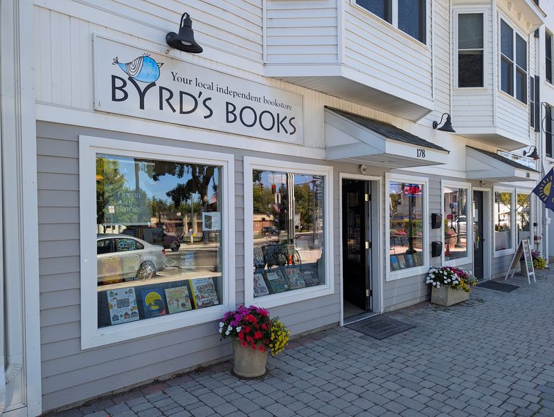 Byrd's Books - Bethel