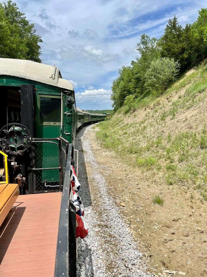 Vintage Train Rides Make the Museum Feel Alive