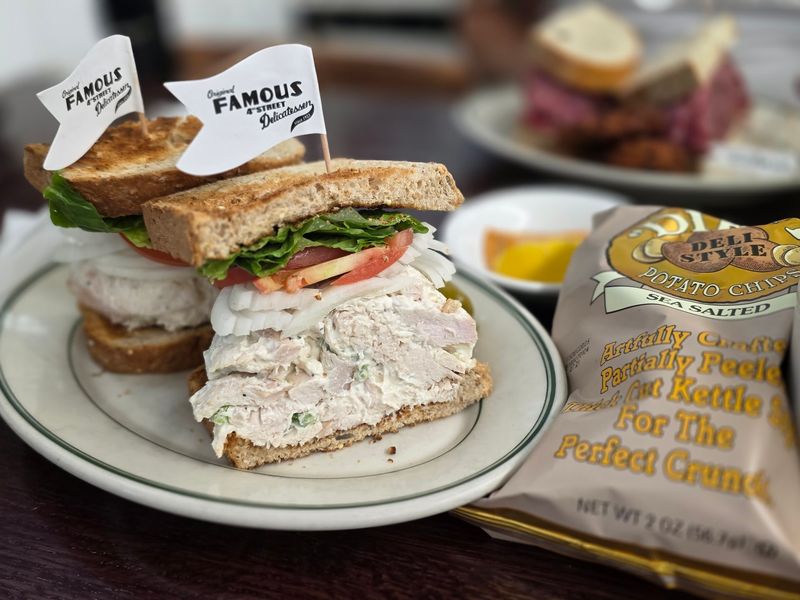 Famous 4th Street Delicatessen, Philadelphia, Philadelphia County