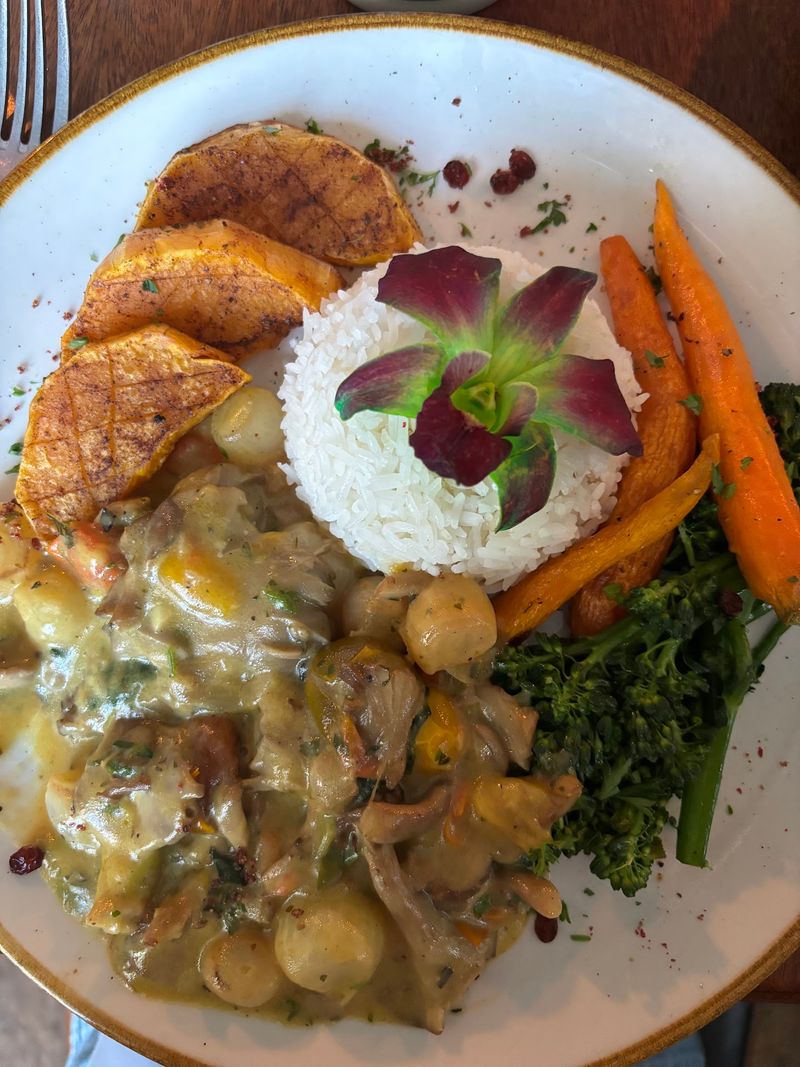The Modern Tavern Keeps The Historic Foodways Alive