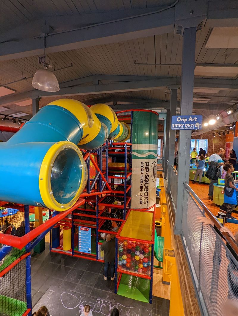 Follow the Tunnels at Color Playground