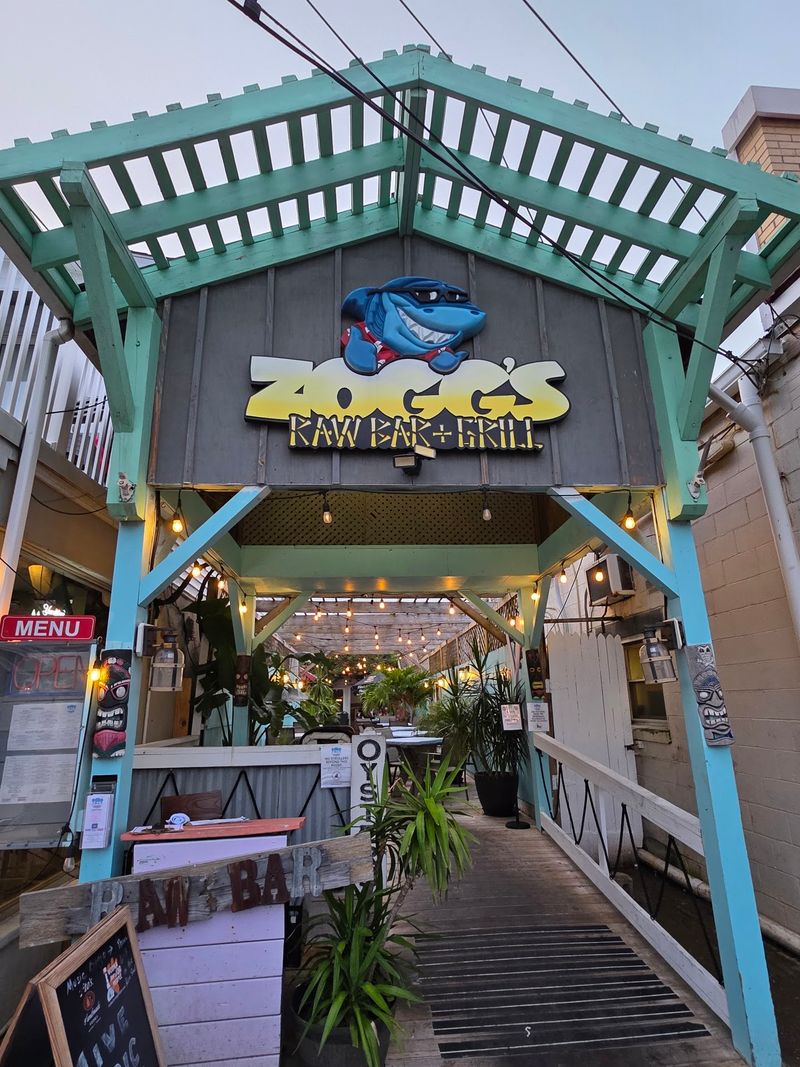Zogg&rsquo;s Raw Bar & Grill & Rum Shack - Rehoboth Beach