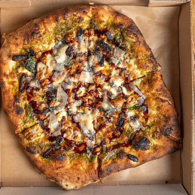 A Food Hall for Different Appetites