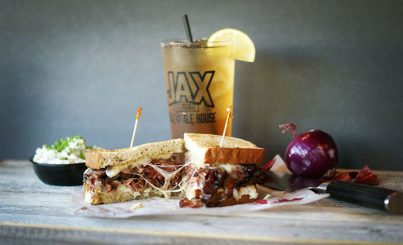 Jax 5th Avenue Deli & Ale House - Wilmington