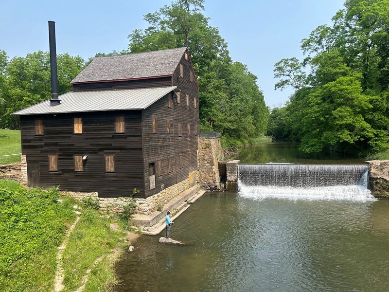 Wildcat Den State Park