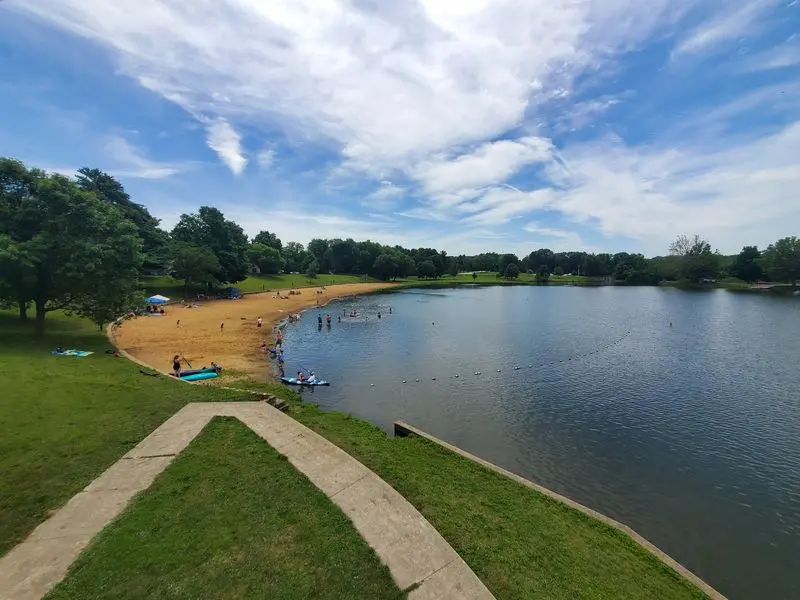 Backbone State Park Beach &ndash; Dundee