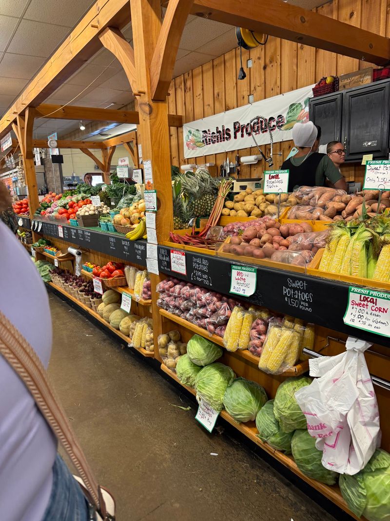 Bird-in-Hand Farmers Market