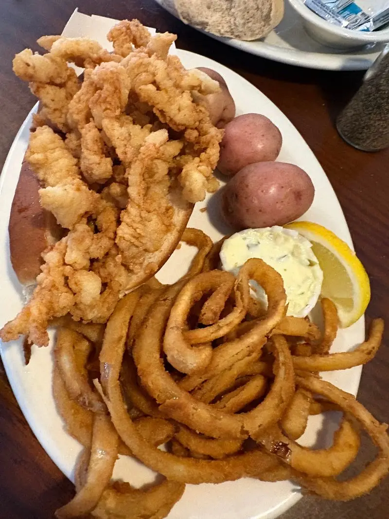 Lenny & Joe's Fish Tale - Westbrook
