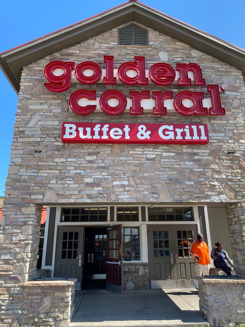 Golden Corral Buffet & Grill - Taylor
