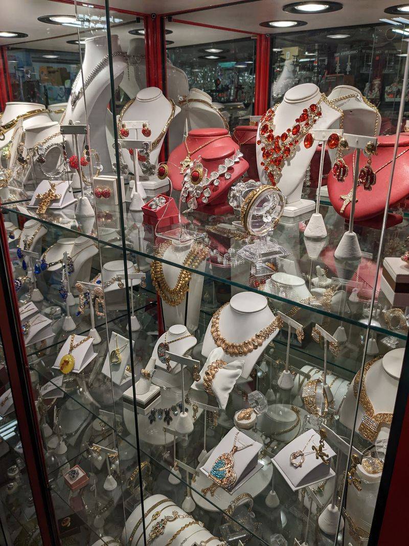 A Closer Look at Jewelry and Small Treasures